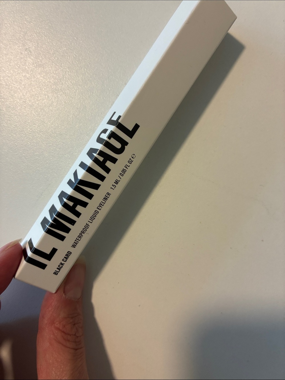 Il Makiage Black Card Liquid Eyeliner - Picture 2 of 3